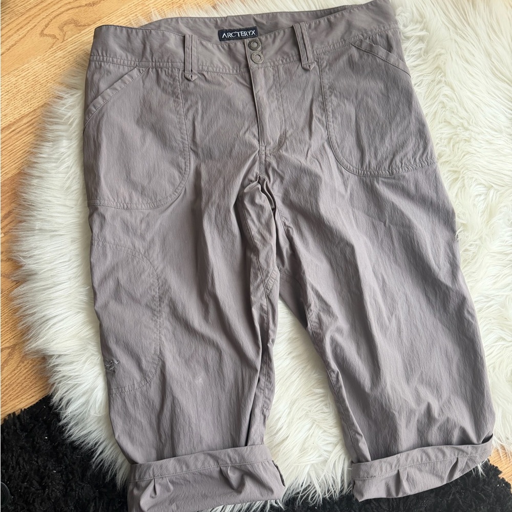 Arc'teryx Lightweight Women's Capri Pants - Taupe